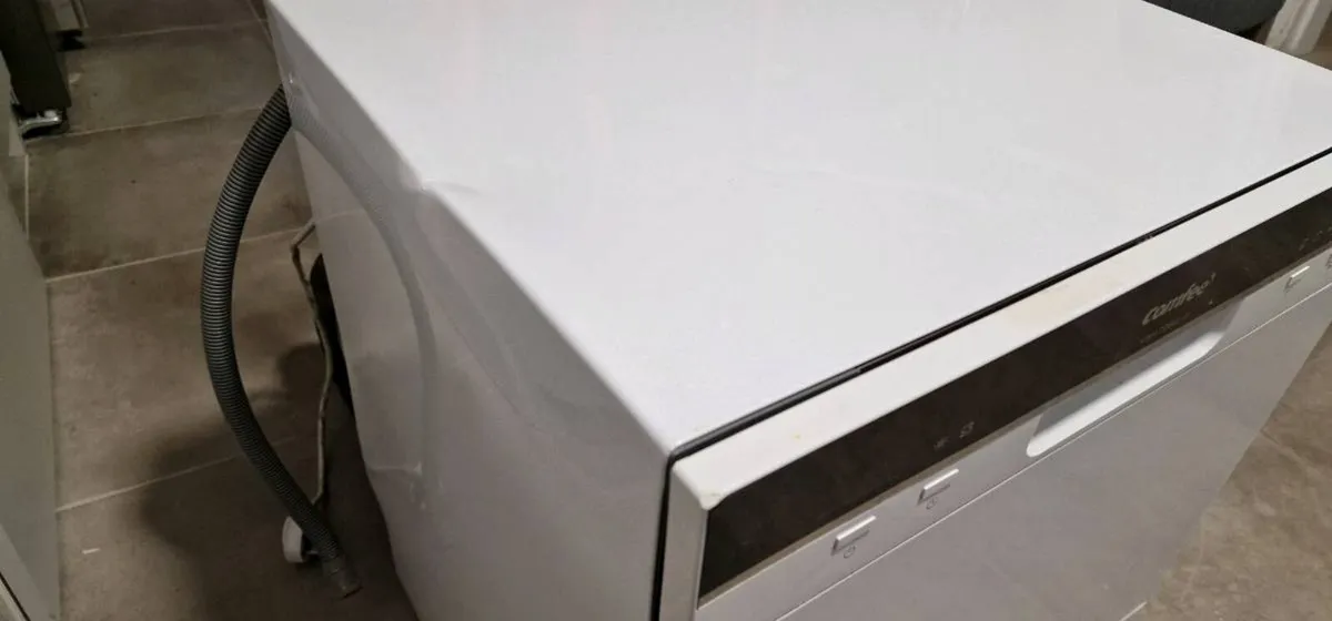 Dishwasher - Image 2