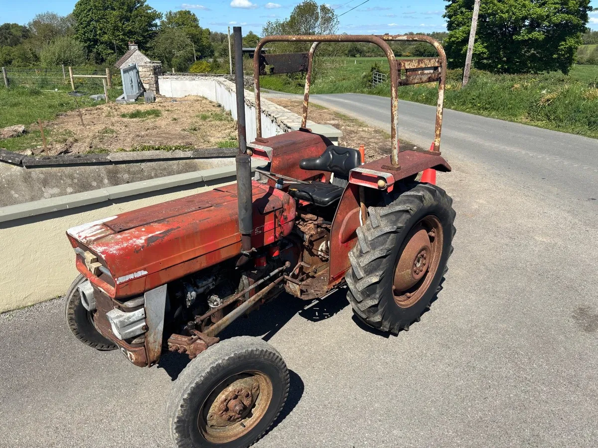 Massey 135 - Image 2