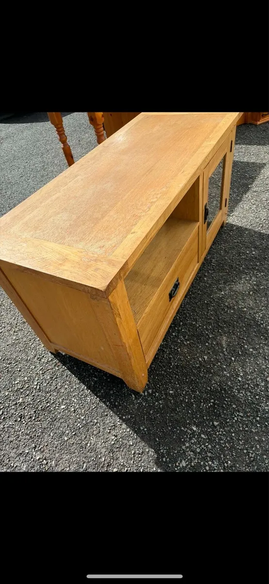 Oak tv unit side board unit - Image 4