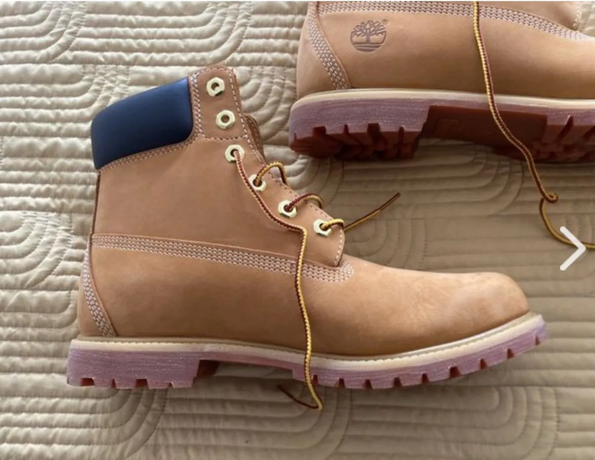 Timberland Wheat Boot Size 9UK BRAND NEW - Image 4