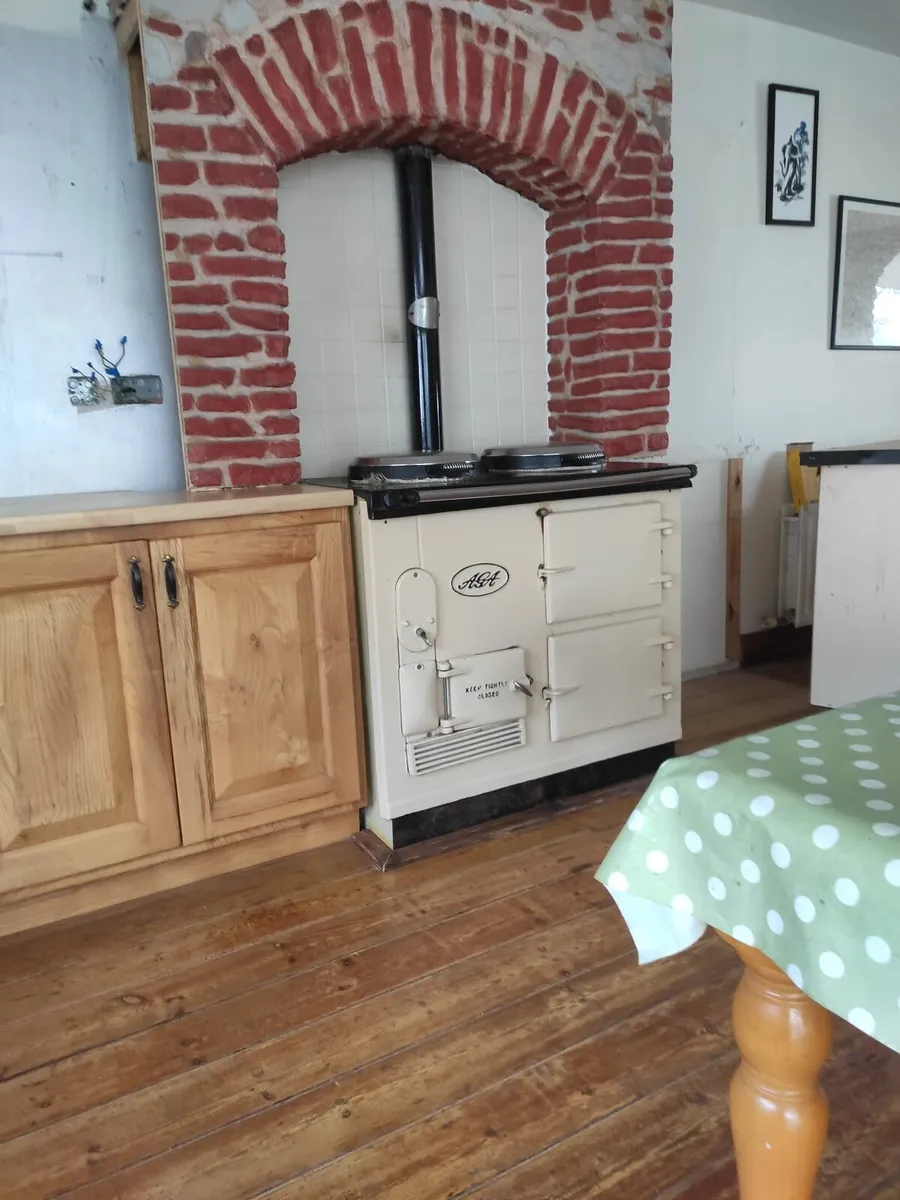 Reconditioned Aga - Image 3