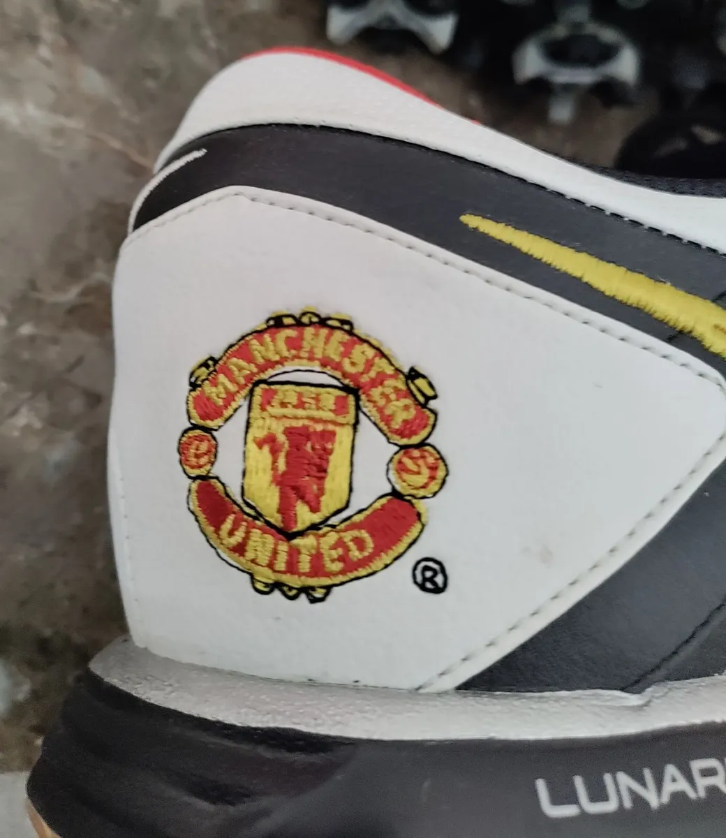 Nike Man United Golf shoes 8uk New - Image 2