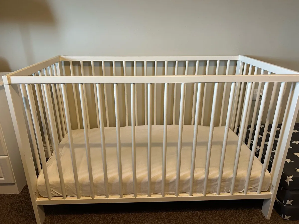 White IKEA Gulliver Cot - Image 1