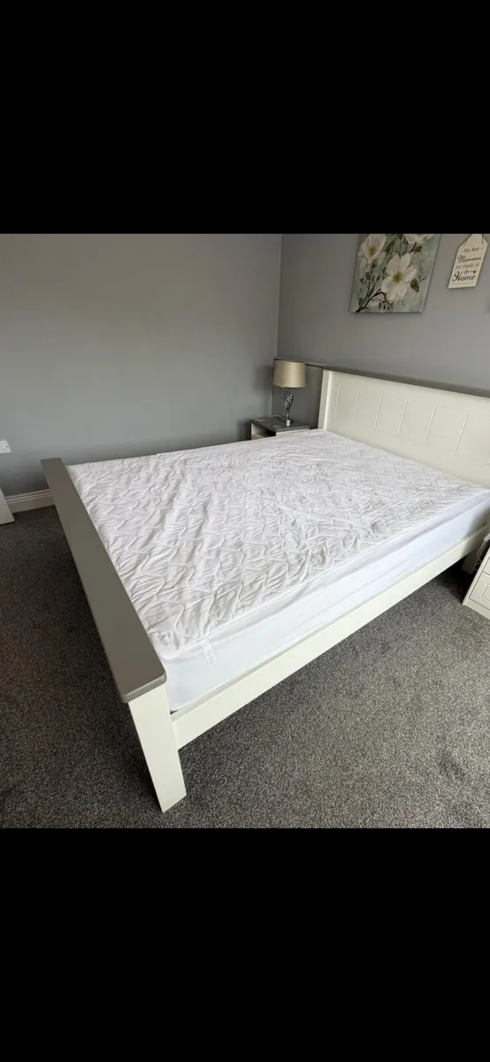Double bed 5ft - Image 2
