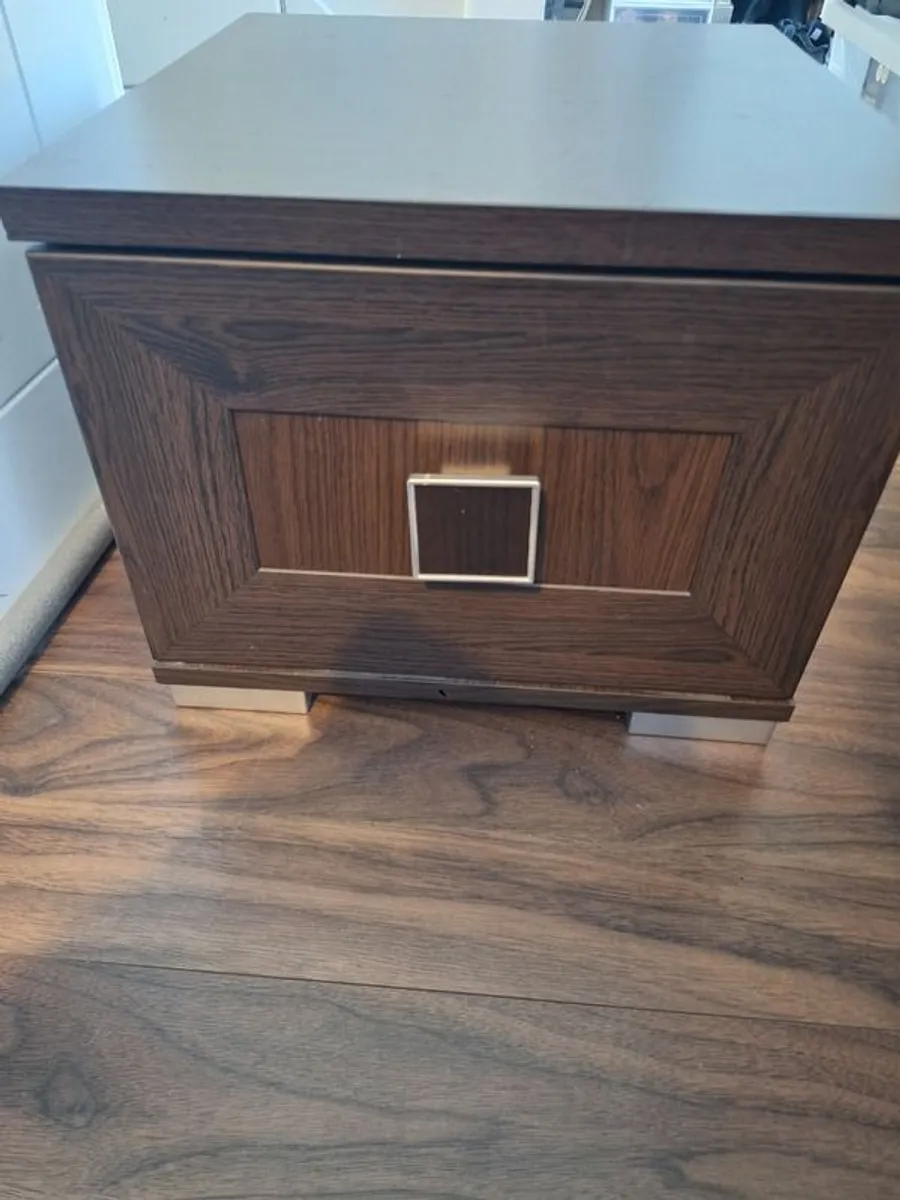 Bedroom furniture sideboard , 2x lockers  , wall shelf - Image 2