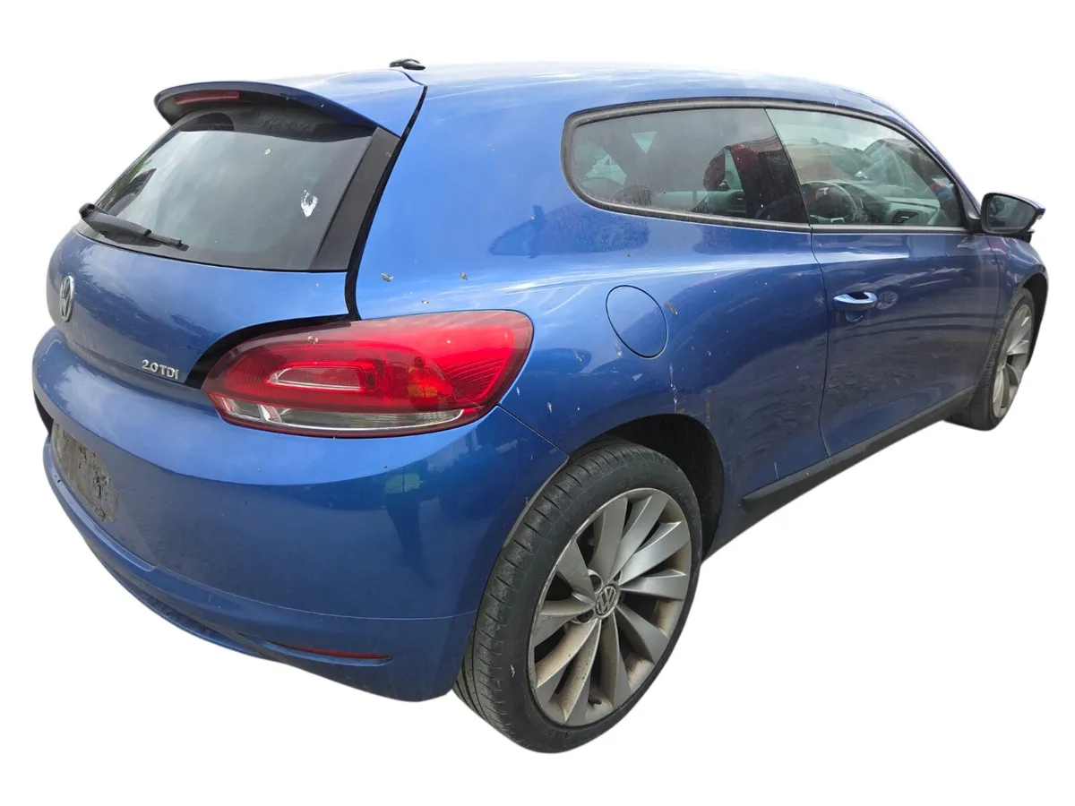 2011 VOLKWAGEN SCIROCCO For Breaking/Dismantling - Image 4