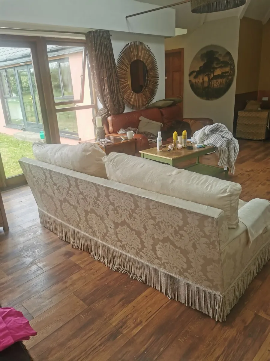 Sofa - Image 4