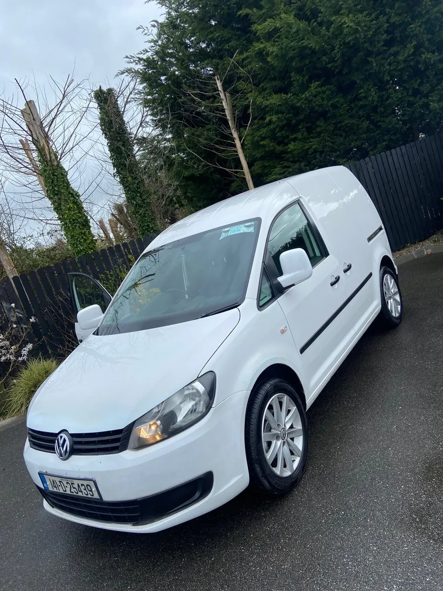 VW Caddy - Image 1