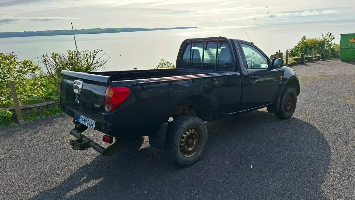 Mitsubishi L200 4x4 - Image 1
