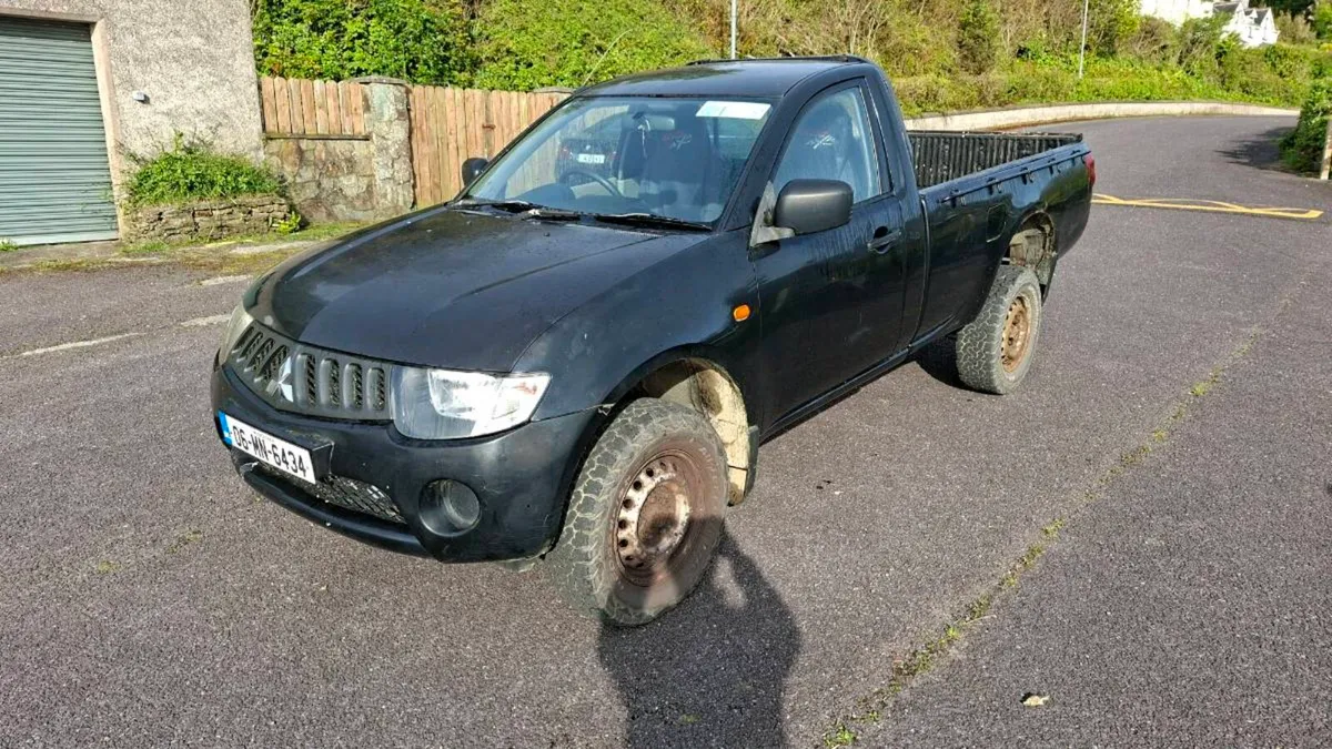 Mitsubishi L200 4x4 - Image 3