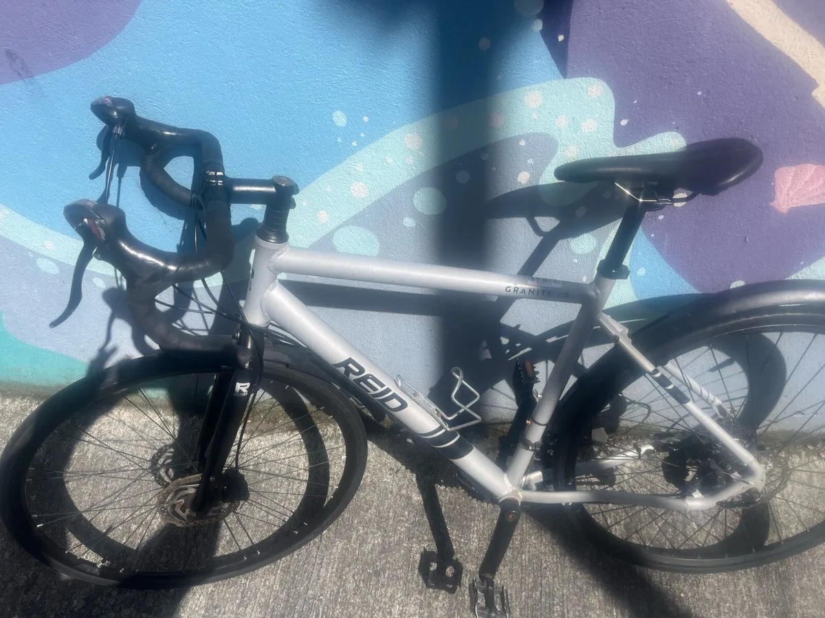 MENS REID RACING BIKE - Image 1