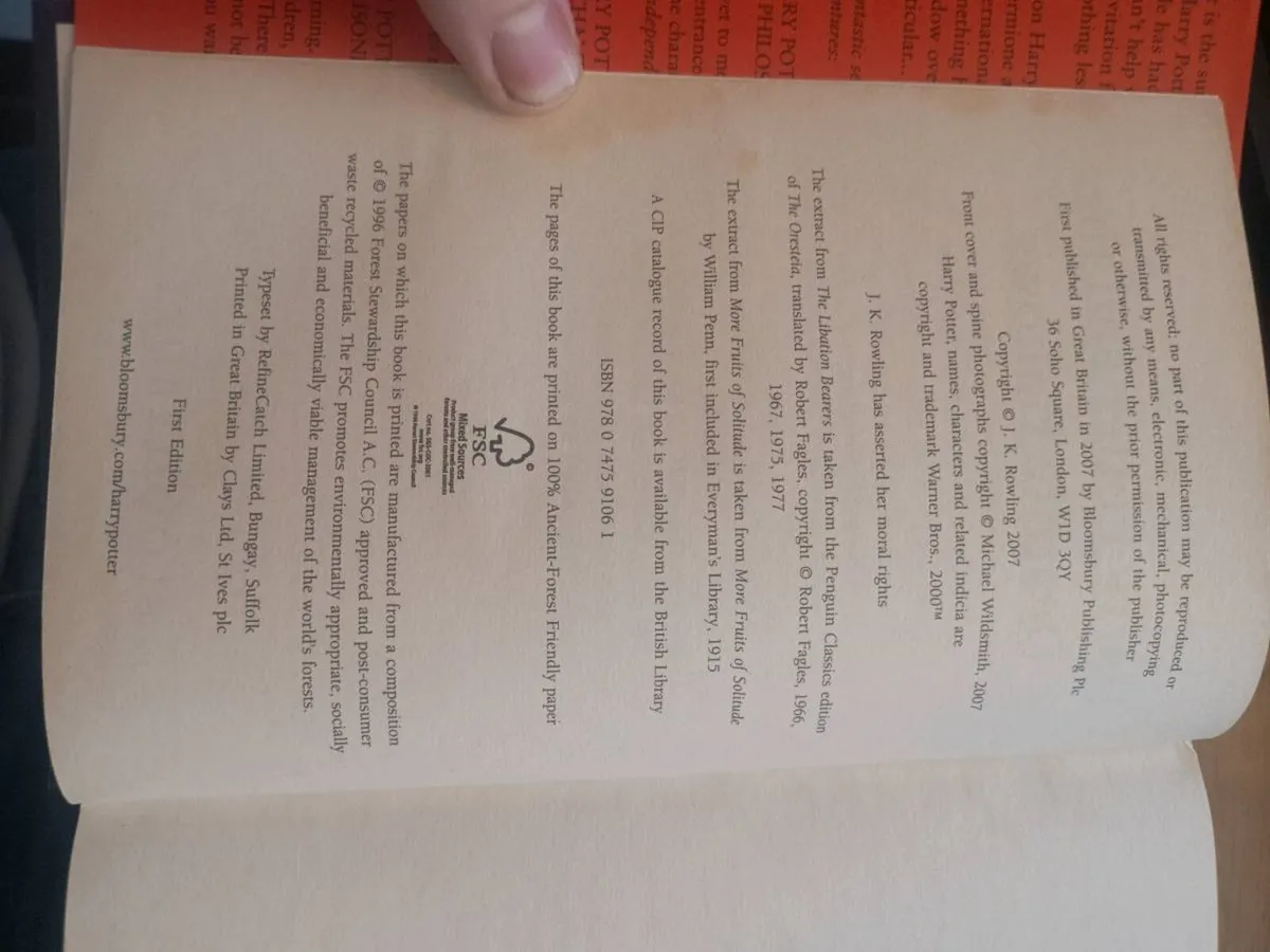 2 harry potter first edditions - Image 2