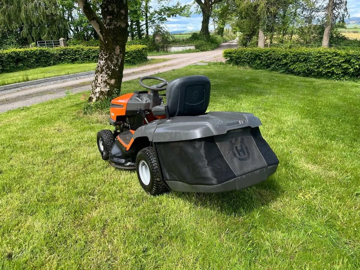 Husqvarna ride on mower - Image 3