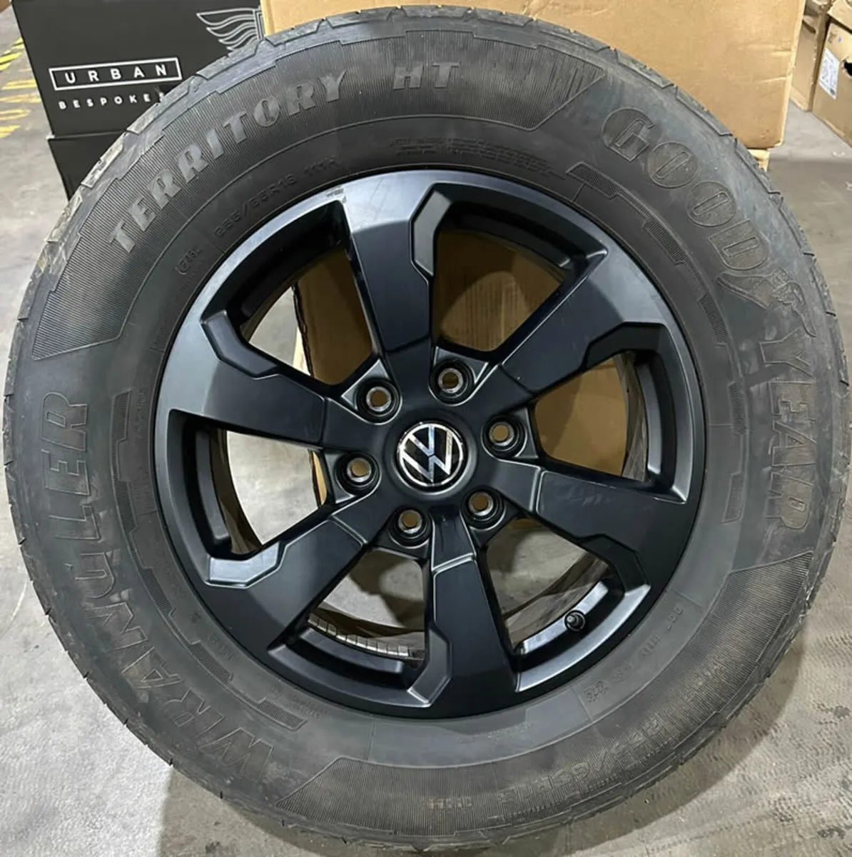 18" Genuine VW AMAROK Alloys & Goodyear Tyre 6x139 - Image 4