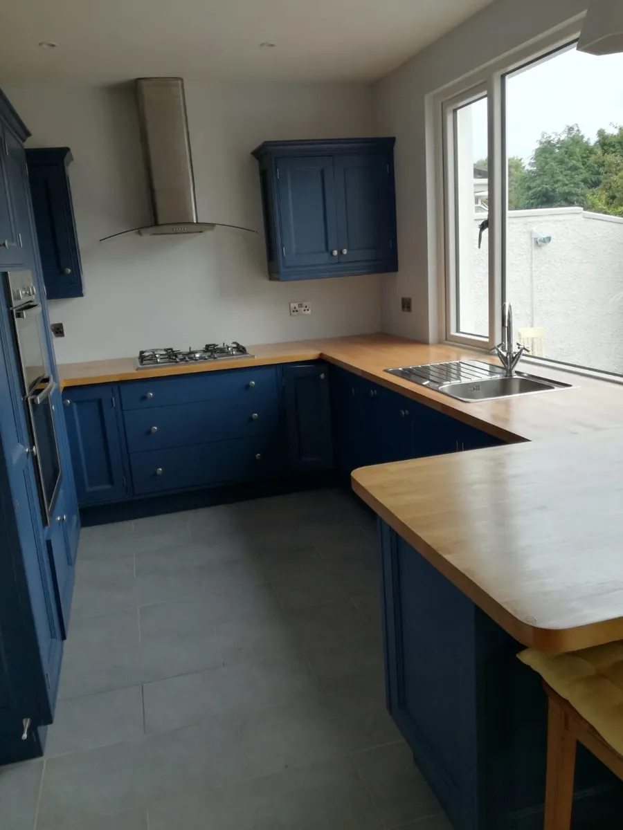 Kitchen - Image 2