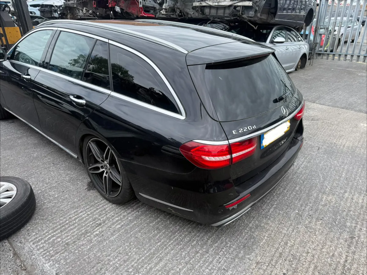 2017 MERCEDES E220 ESTATE BREAKING - Image 3
