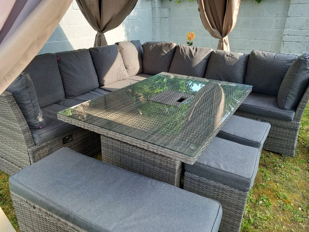 Gazebo for sale - Image 3