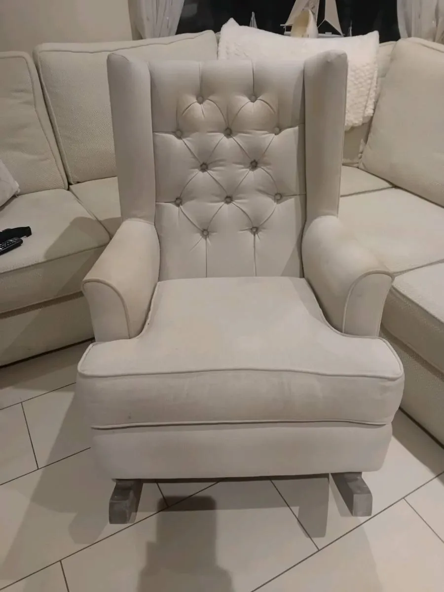 Rocking chair - Image 1