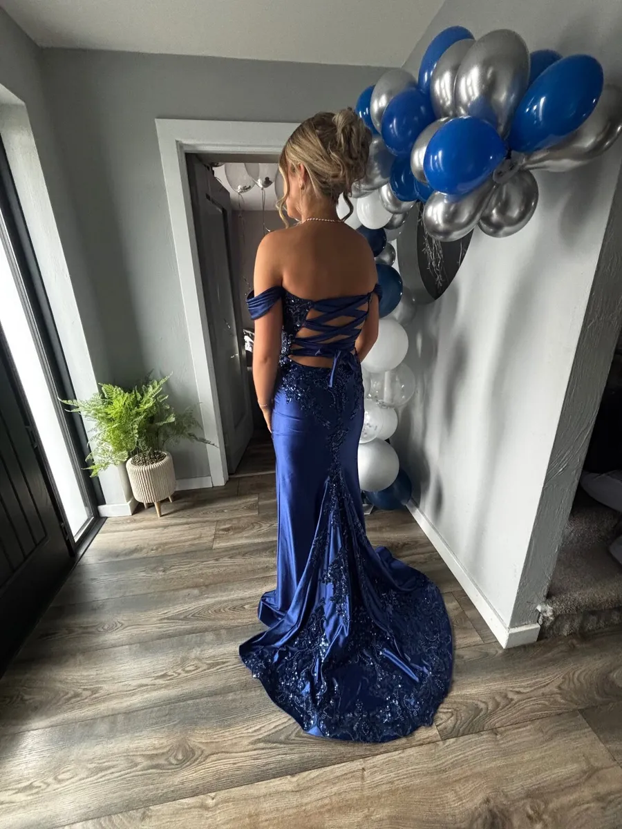 Debs dress - Image 4