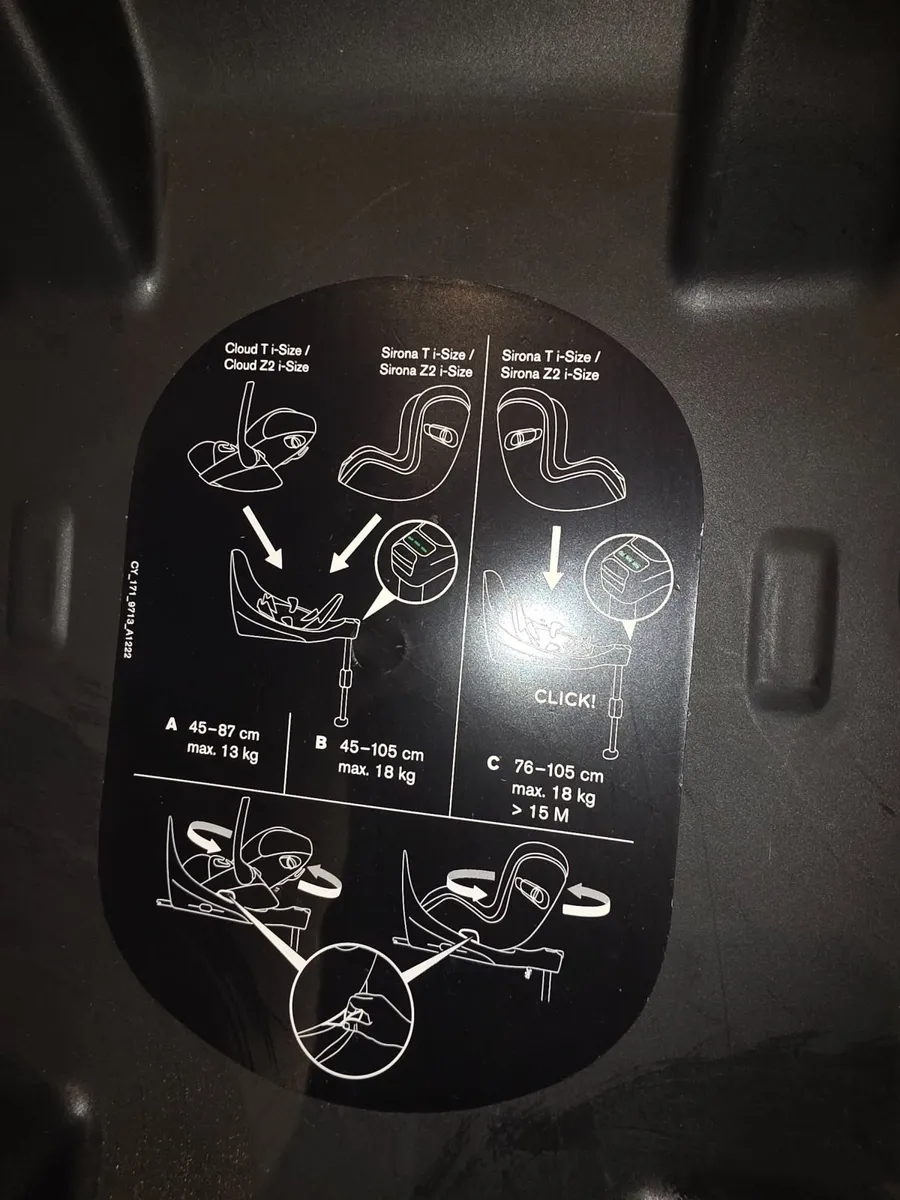 CybexCloud T i-Size car seat, rotating Isofix base - Image 4