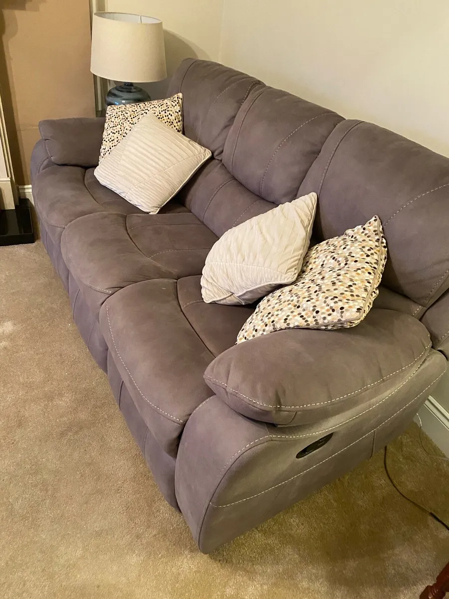 3 seater recliner couch - Image 2
