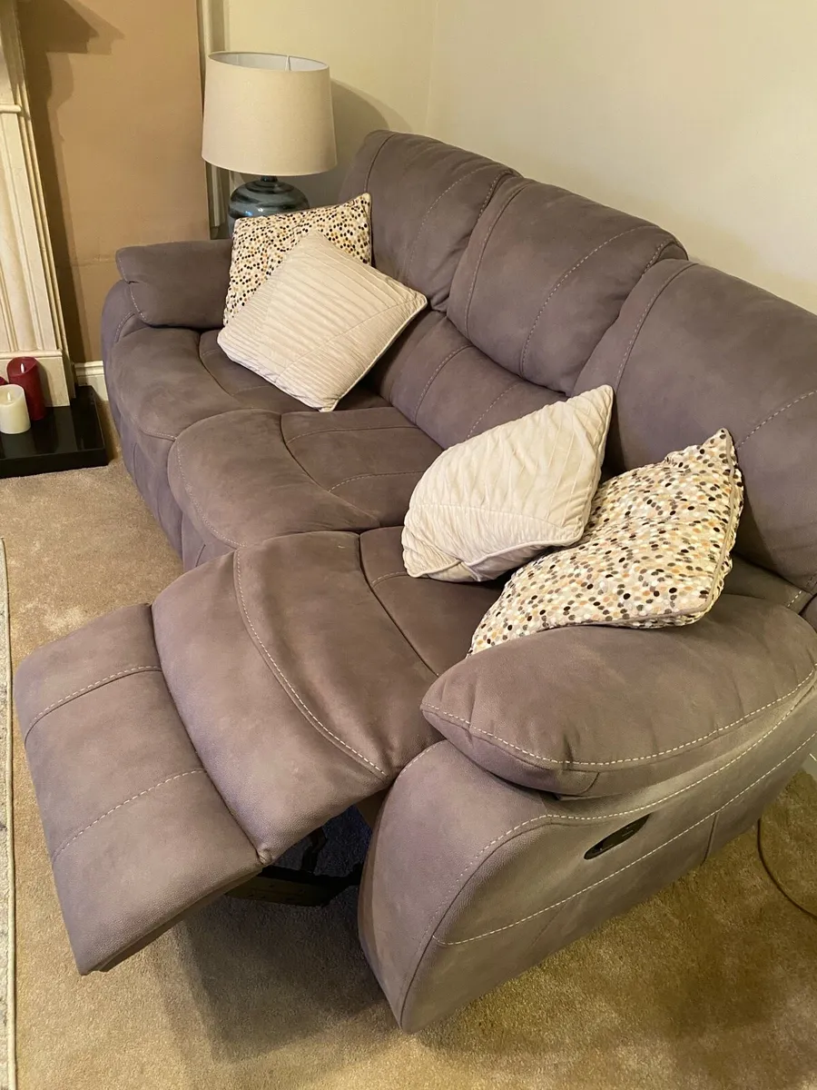 3 seater recliner couch - Image 3