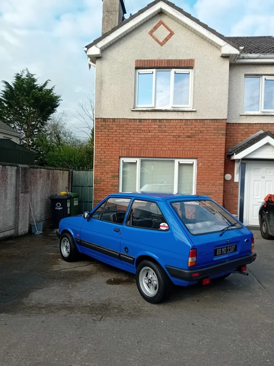 Ford Fiesta 1988 - Image 3