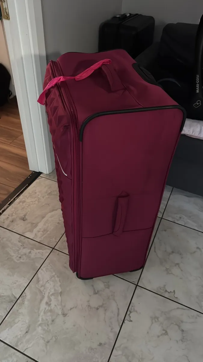 Large Rock suitcase - Image 2
