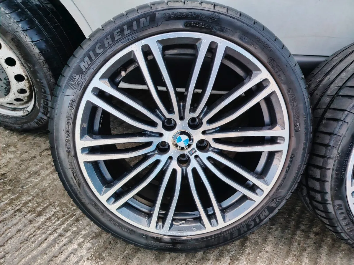 19" BMW 5 series Msport alloys - Image 2
