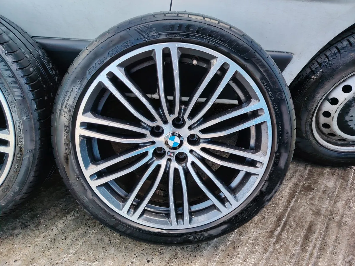 19" BMW 5 series Msport alloys - Image 3