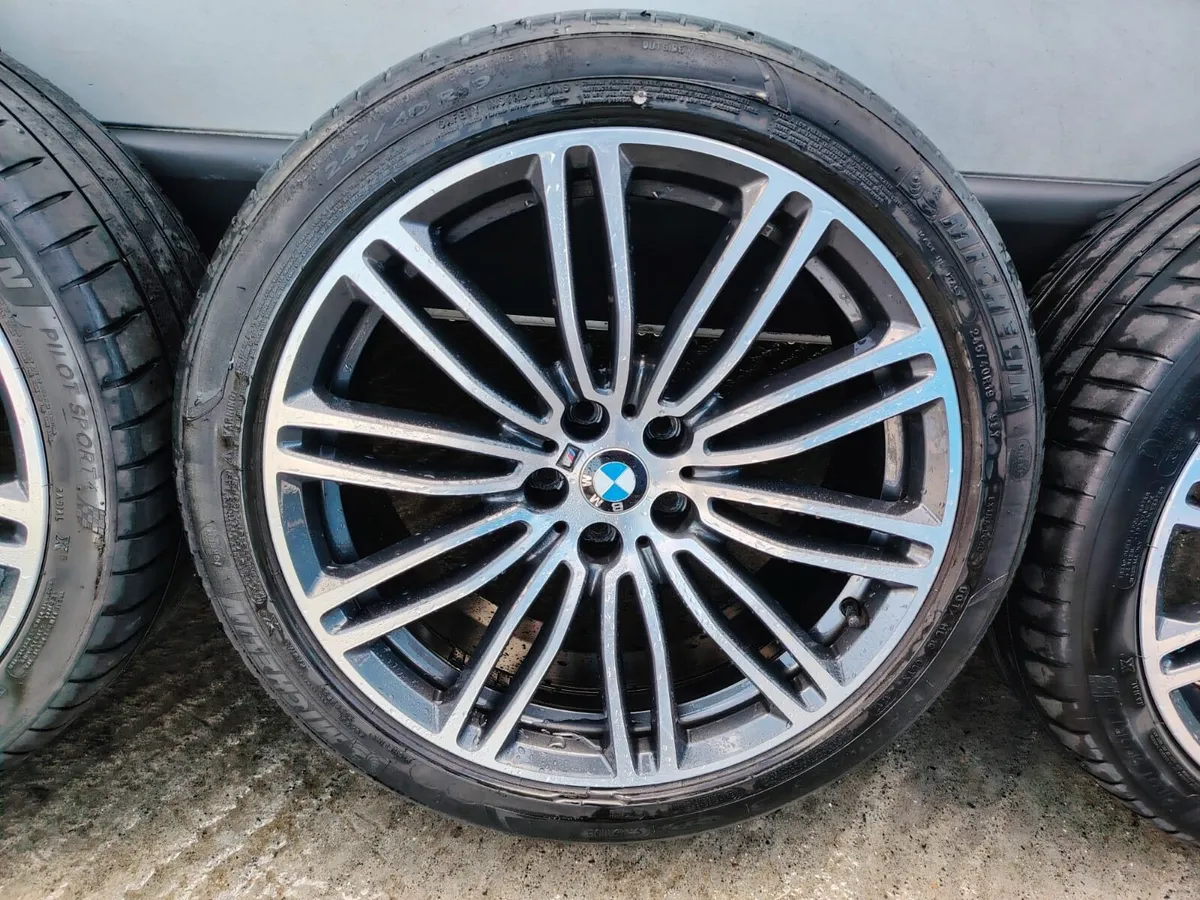 19" BMW 5 series Msport alloys - Image 4