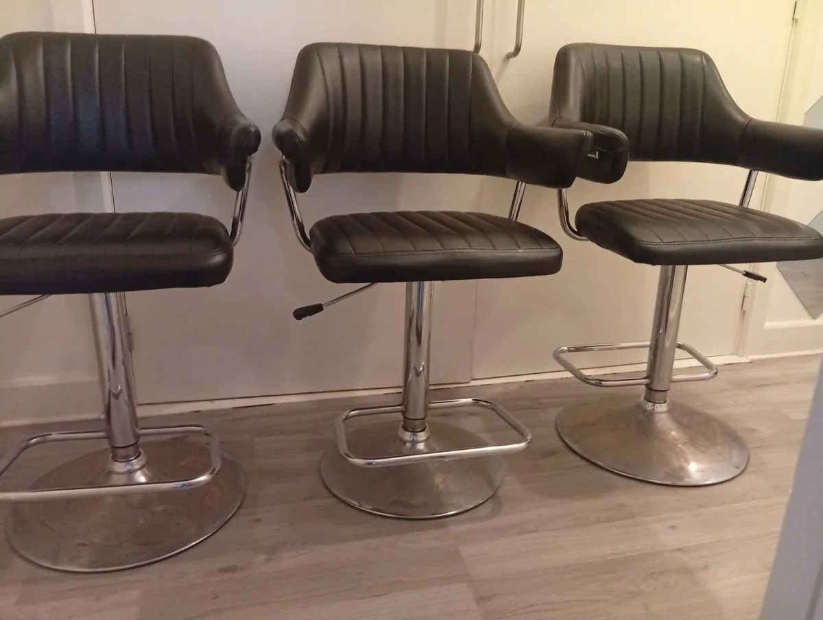 Leather Quality Adjustable Bar stools set - Image 1