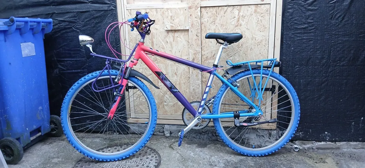 Mountain bike - Image 2