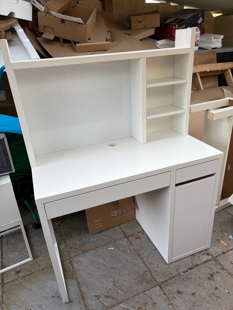 Desk - Image 1