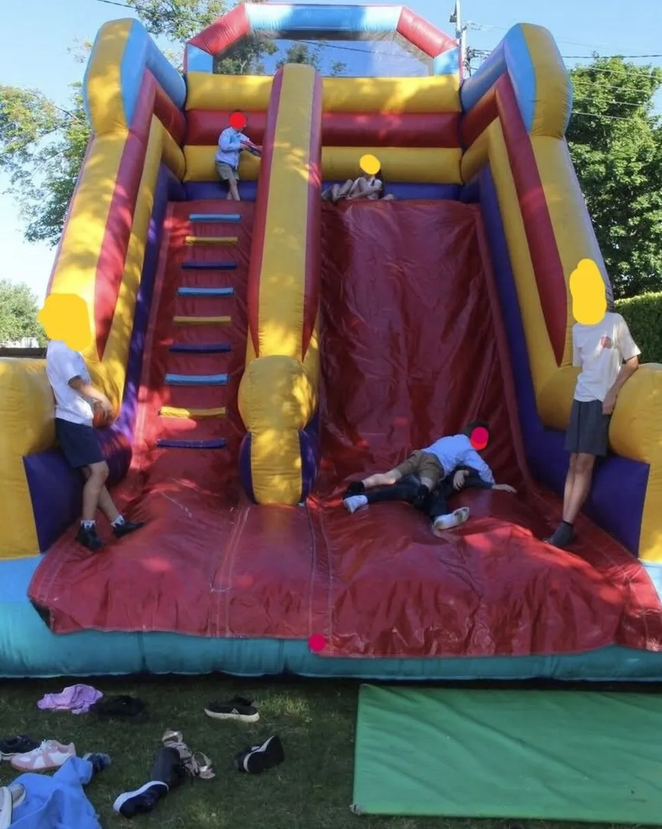 Bouncy Castle - Fun Slider - Image 1