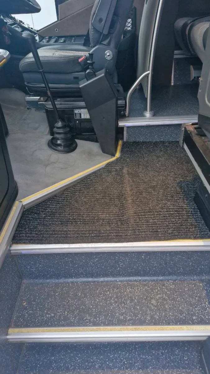 Mercedes vario - Image 4
