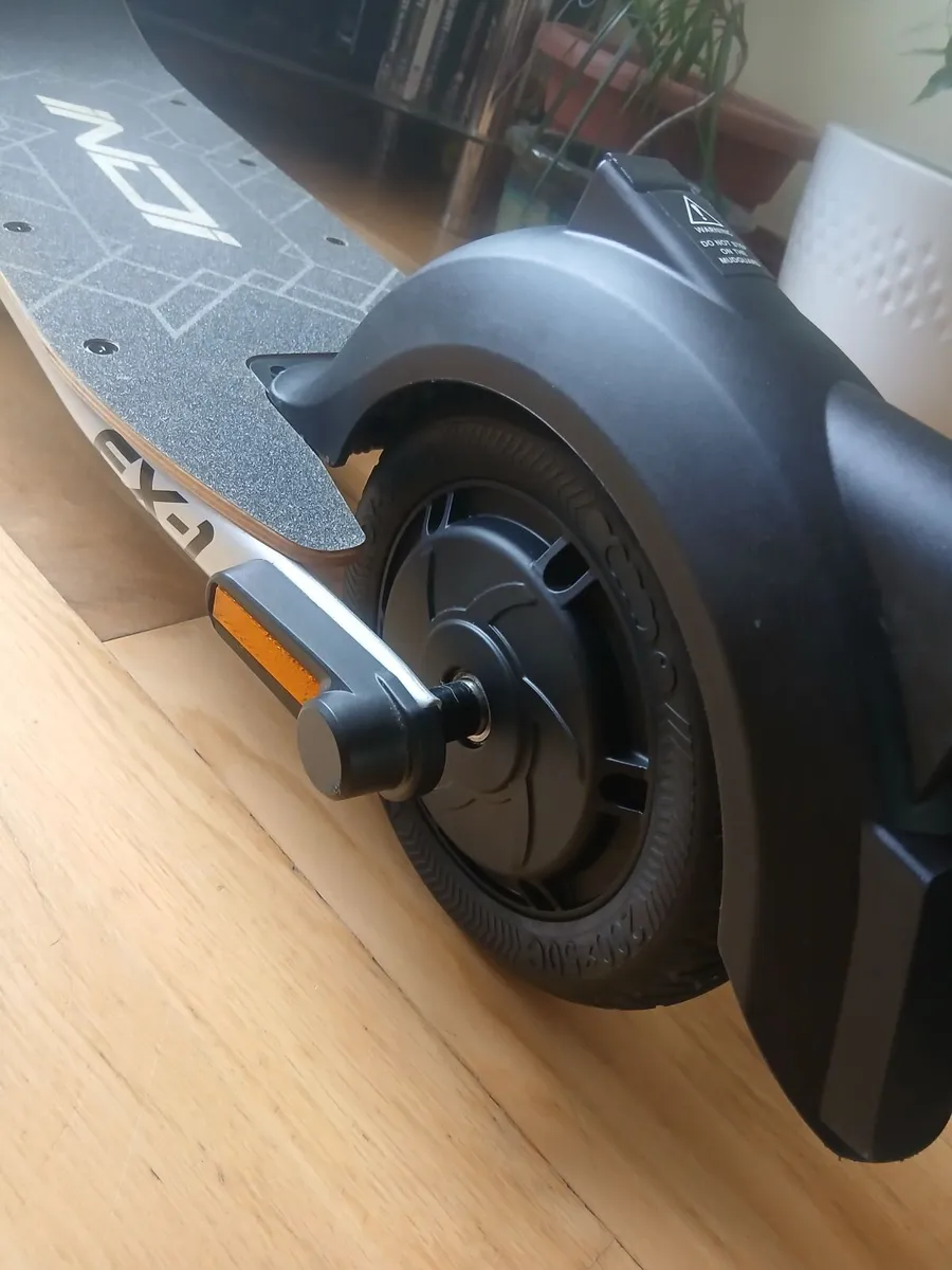 Electric scooter - Image 3