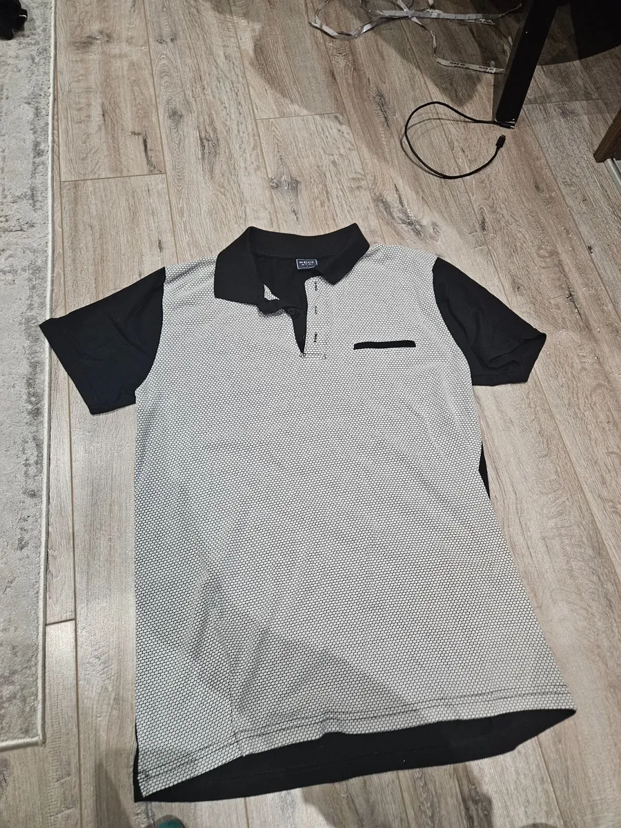 T shirt - Image 1
