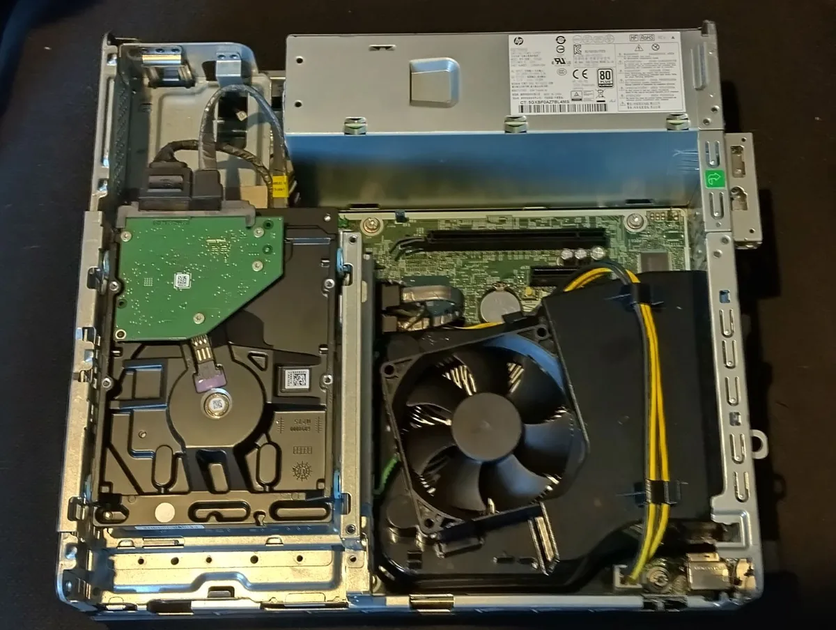 HP ProDesk 600 G4 SFF (i5 8th Gen) and power cable - Image 3