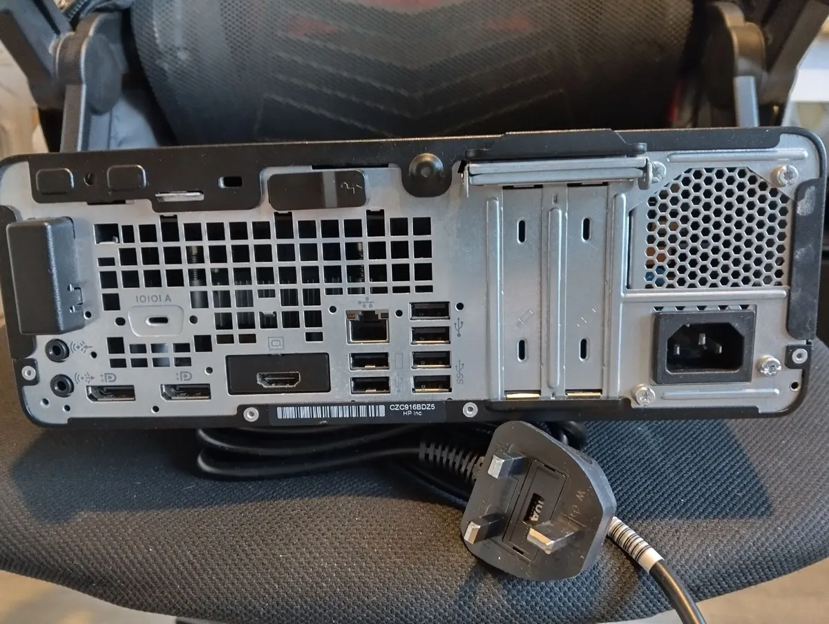 HP ProDesk 600 G4 SFF (i5 8th Gen) and power cable - Image 2
