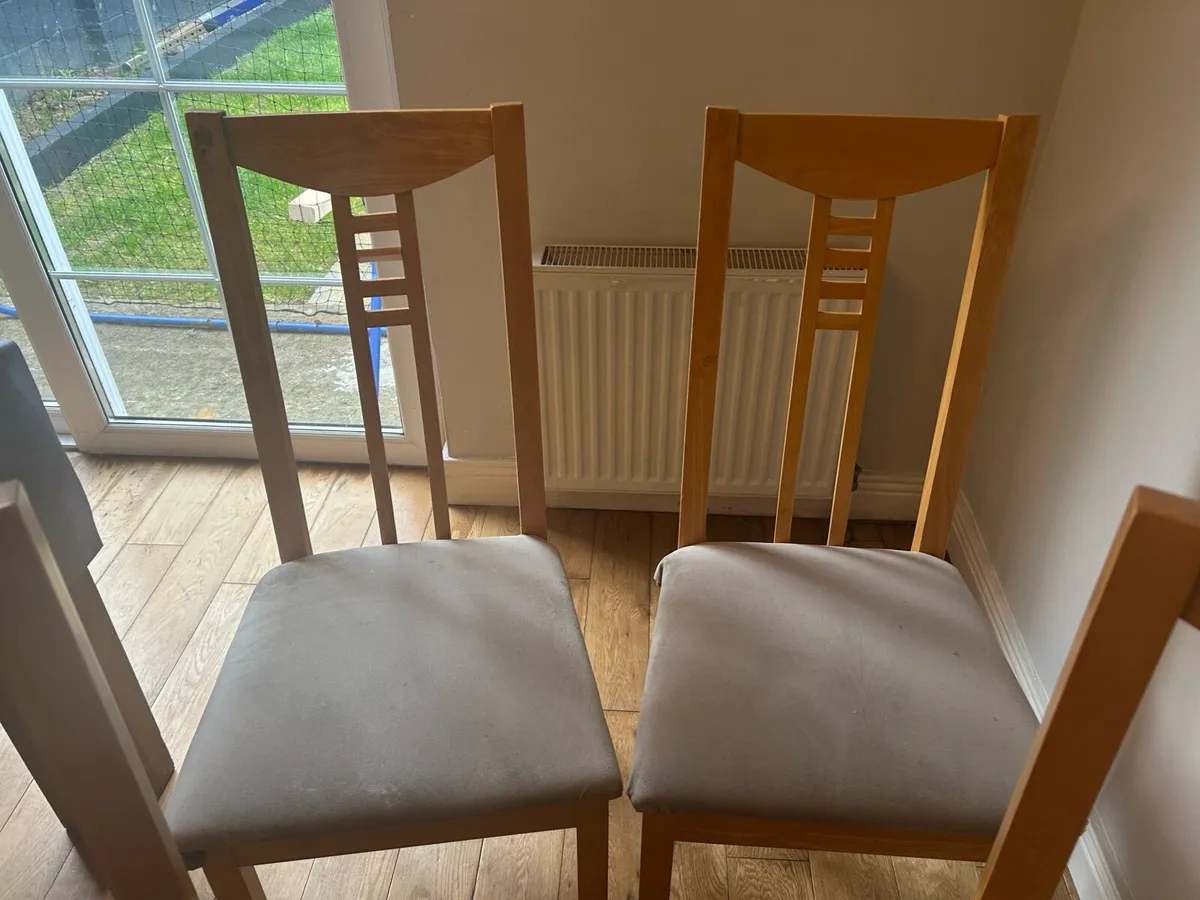 4 x wood dining chairs - Image 3