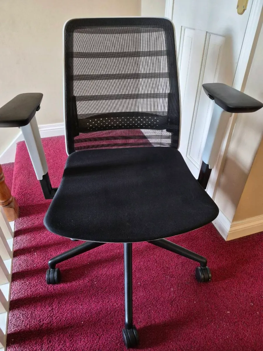 Koplus Office Chair - Image 1