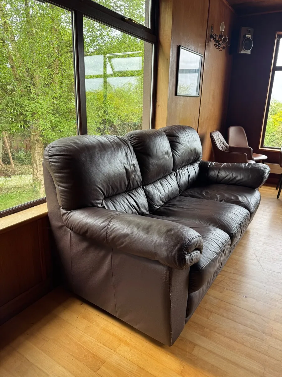 Couch - Image 3