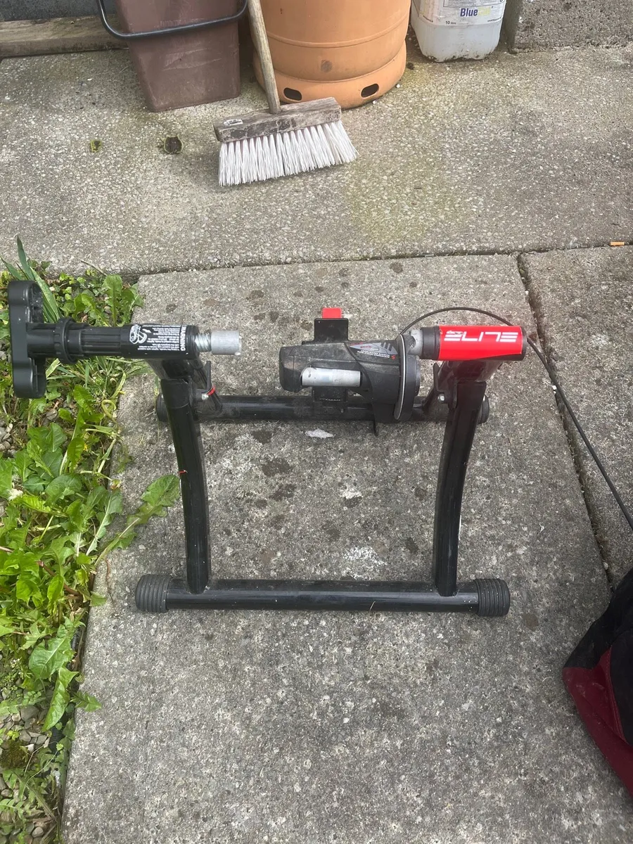 Turbo trainer for bike - Image 1