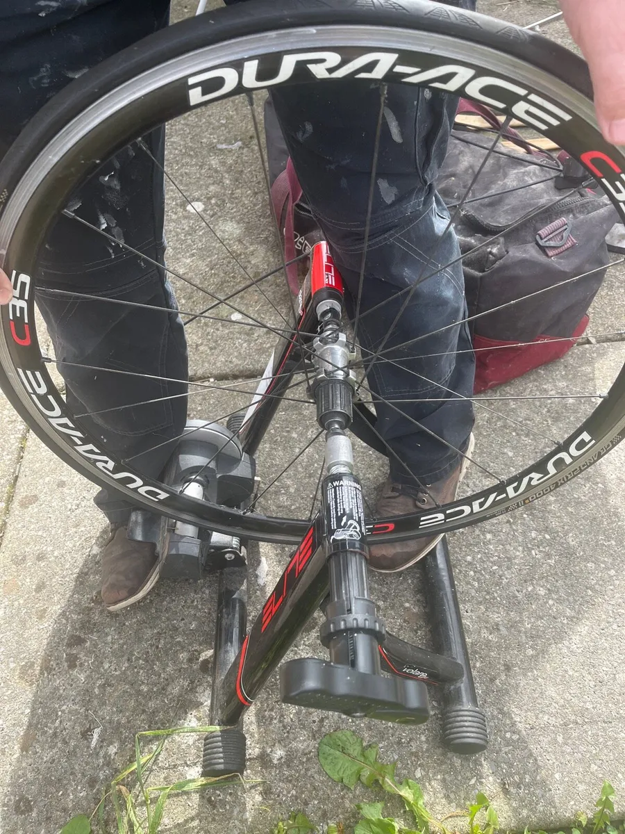 Turbo trainer for bike - Image 2