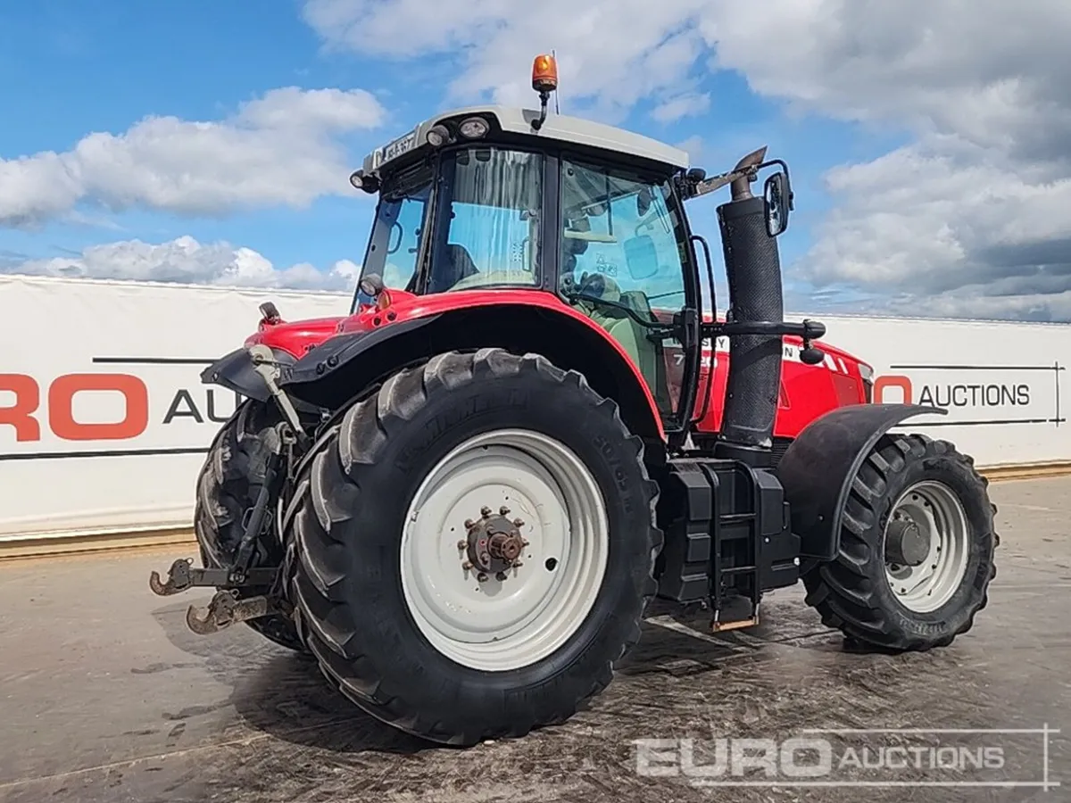 2016 Massey Ferguson 7720 - Image 4