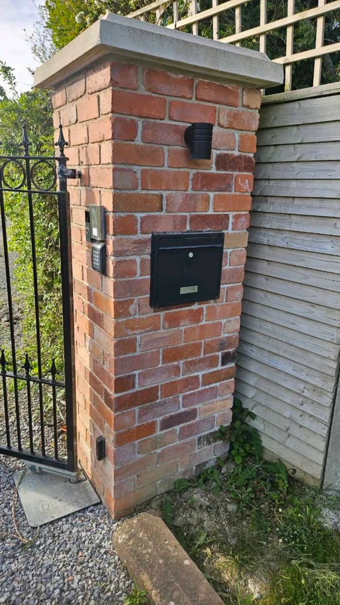 Reclaimed Brick - Image 4