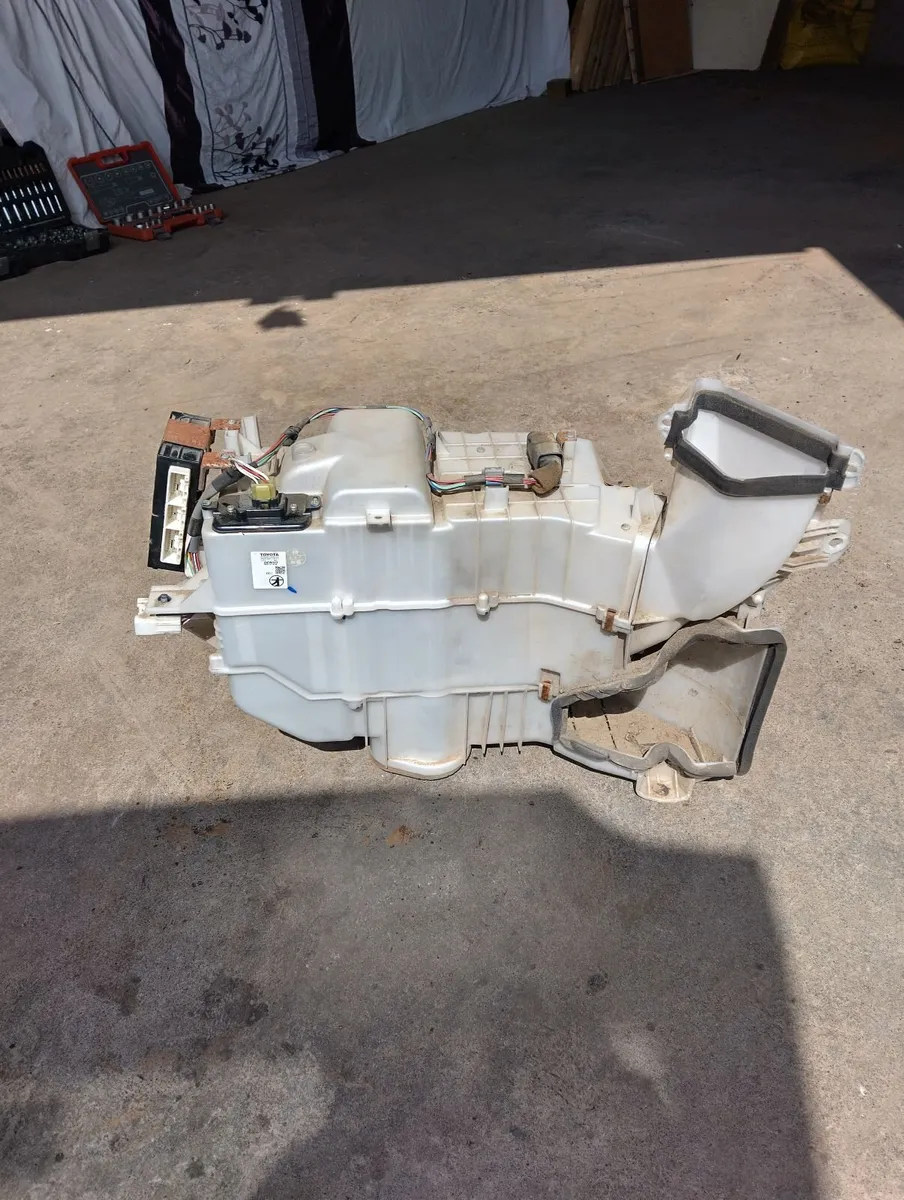 Toyota Land Cruiser Amazon 4.2 Turbo Diesel - Image 4