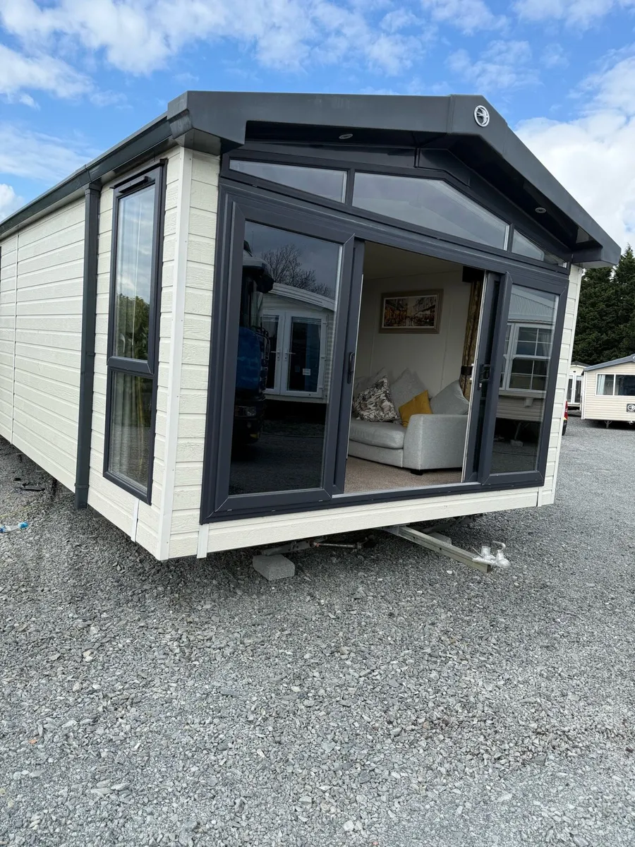 Swift Lodge 40-13.6 free delivery AtTPScaravan - Image 1