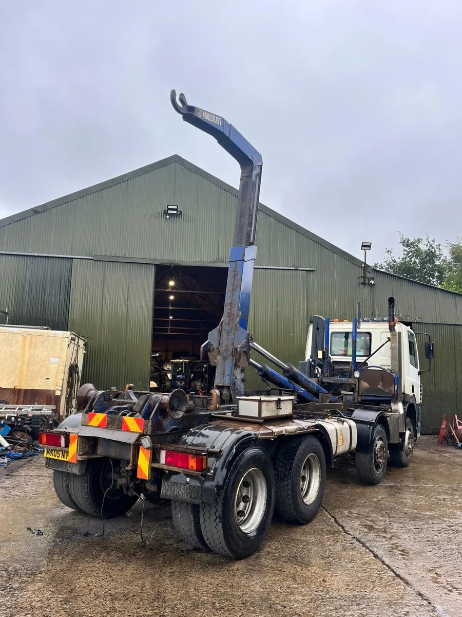 HOOK LOADER GEAR - Image 1